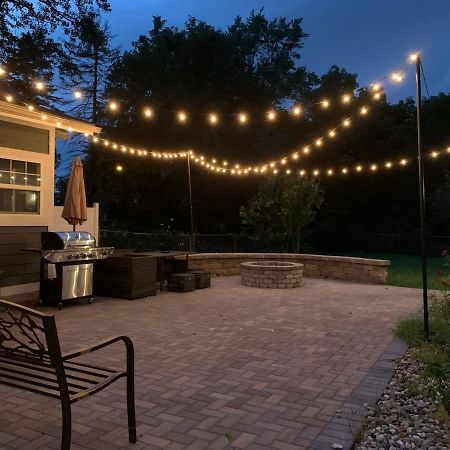 The Lucky Charm Home Of The Fighting Irish! Bbq Outdoor Games Coffee South Bend Exterior foto